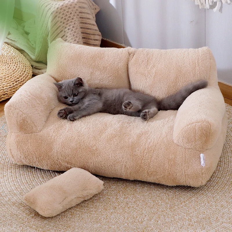 Luxurious Plush Cat Bed – Soft Elevated Pet Bed for Cats and Small Dogs