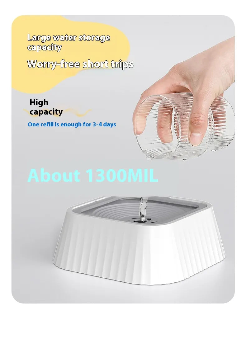 Floating Pet Water Bowl – Splash-Proof, Anti-Tip Design with Large 1300ml Capacity for Dogs and Cats