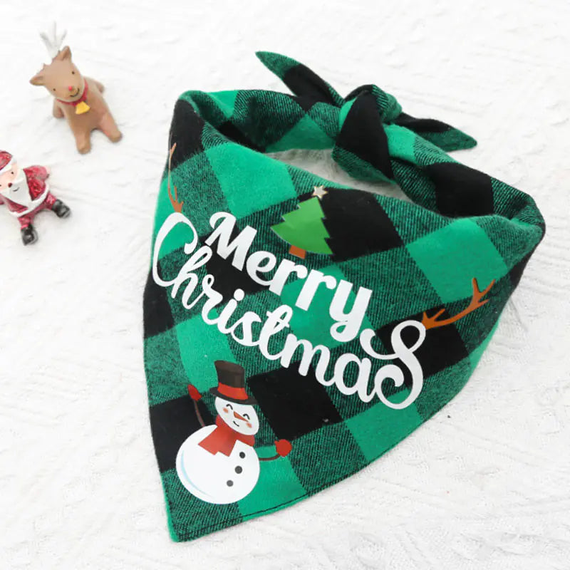 Double-Layer Reversible Pet Triangle Scarf – Cotton Bandana & Saliva Towel for Dogs & Cats (2 Sizes, Multiple Patterns)