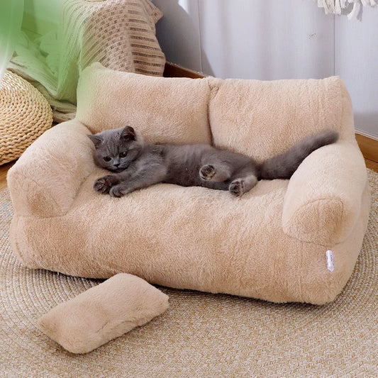 Luxurious Plush Cat Bed – Soft Elevated Pet Bed for Cats and Small Dogs